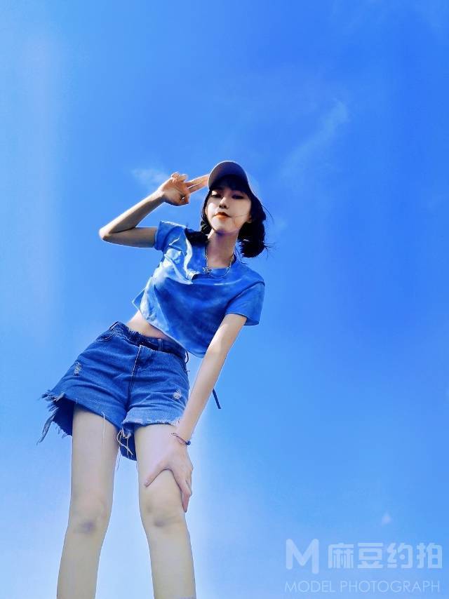 校园模特