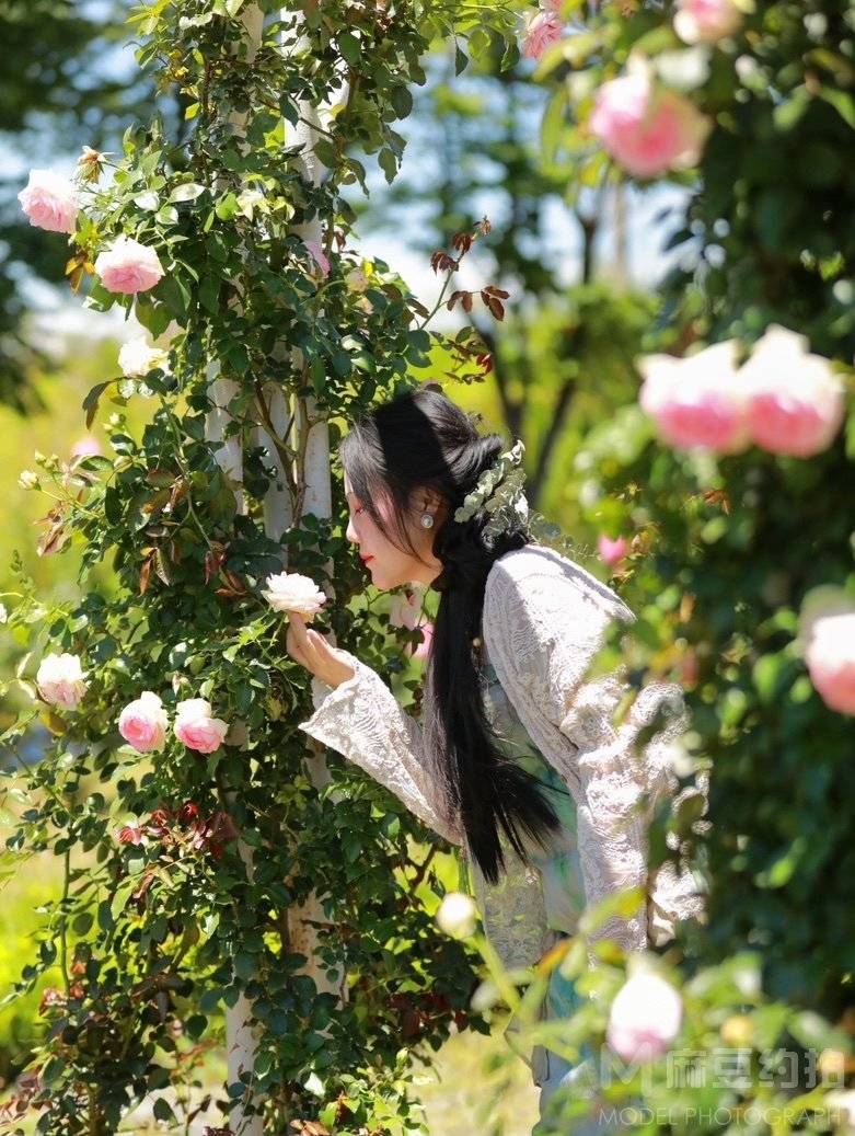 汉服模特