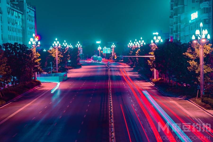 夜景模特