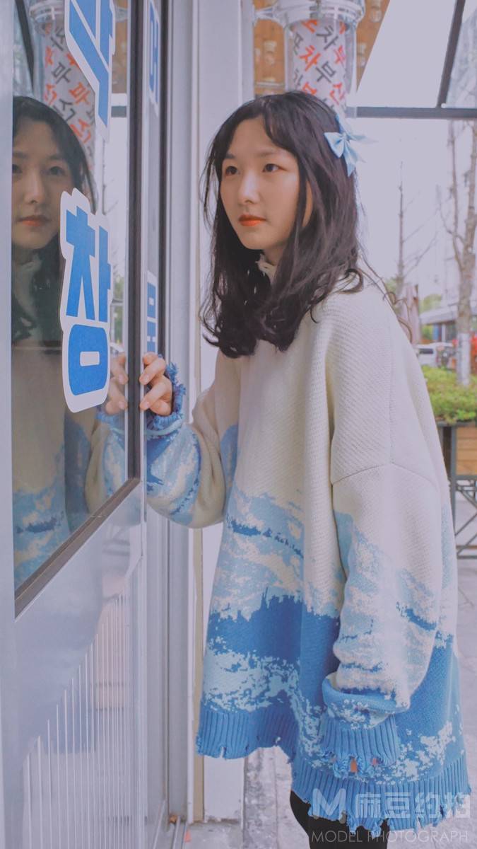 校园模特