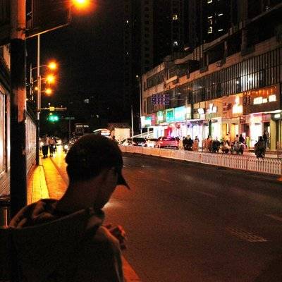 夜景模特