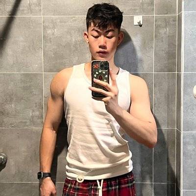 黑白模特