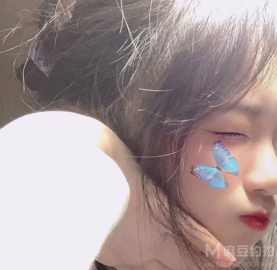 妆容模特