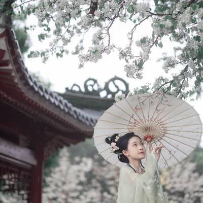 汉服模特