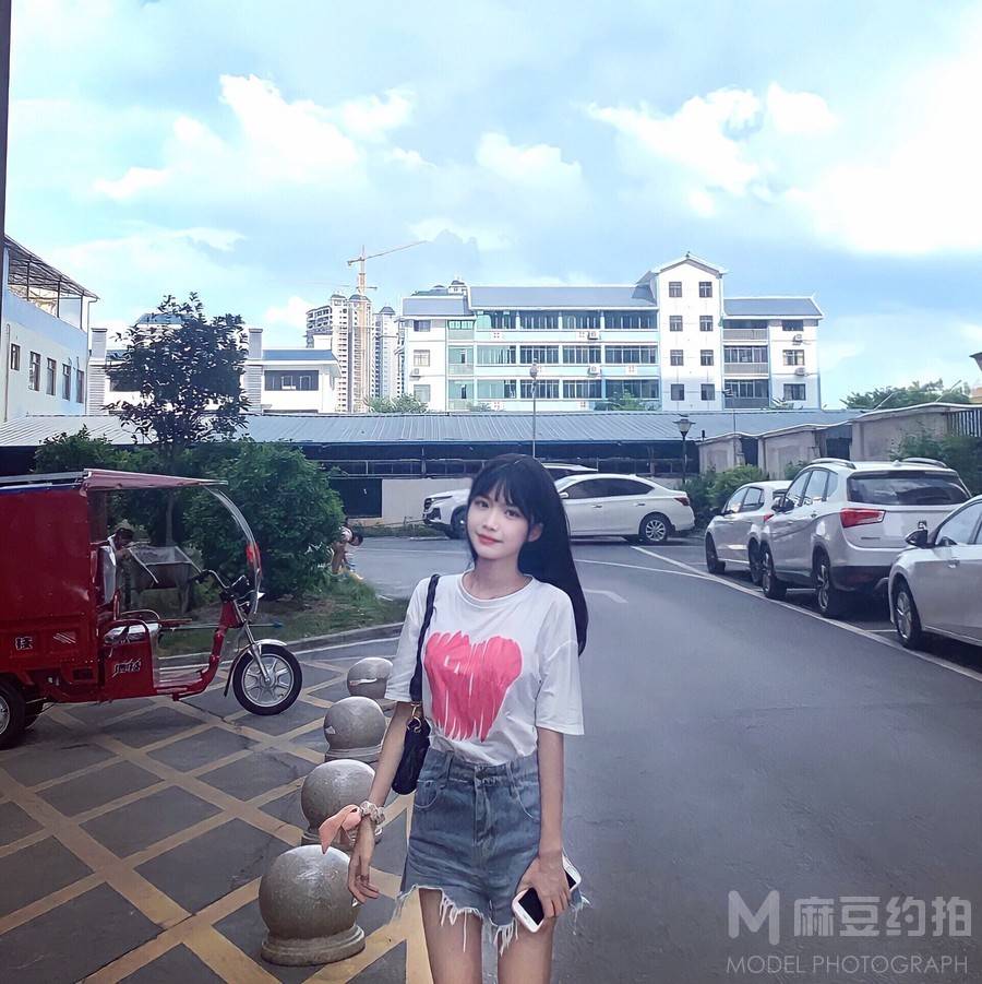 校园模特