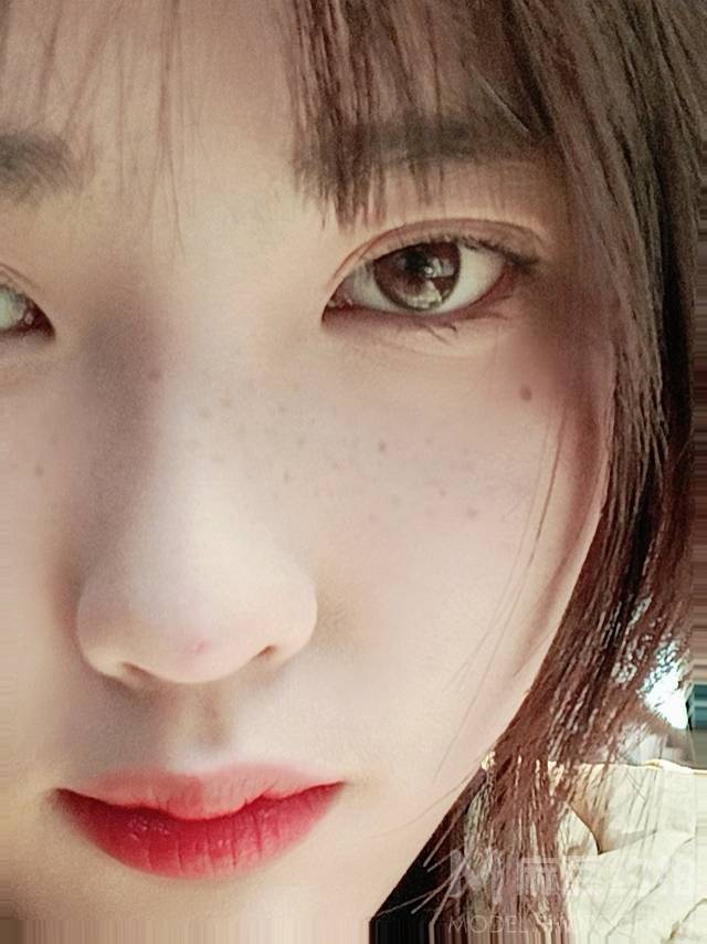 妆容模特