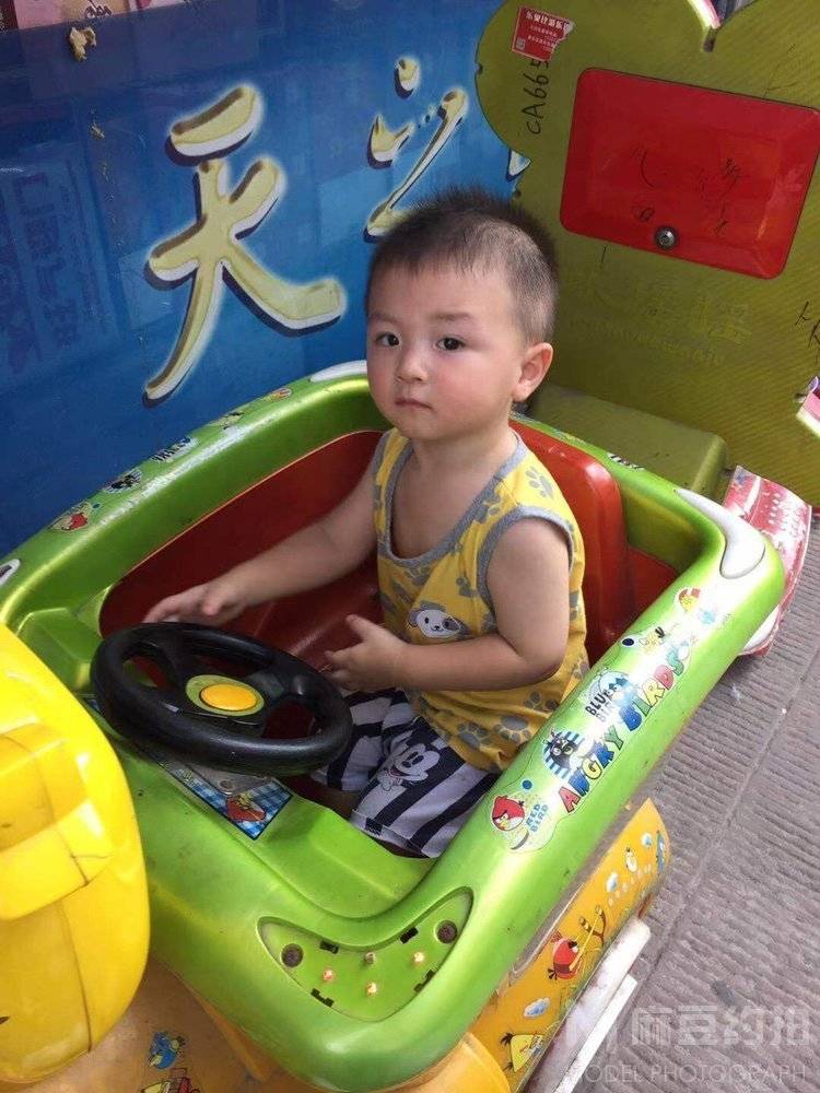 儿童摄影模特