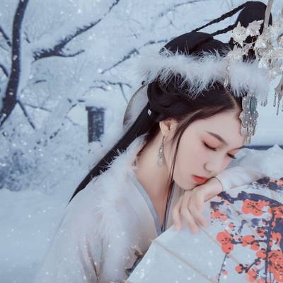 汉服模特