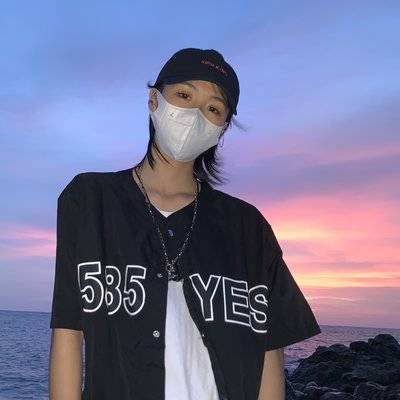 黑白模特
