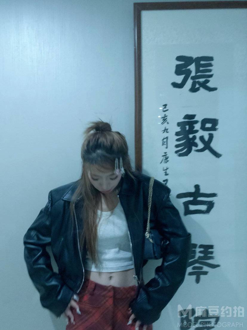 胶片模特
