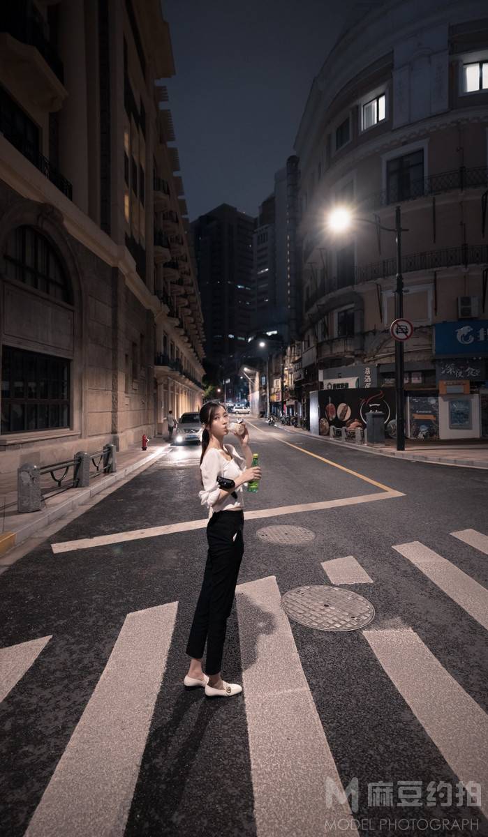 夜景模特
