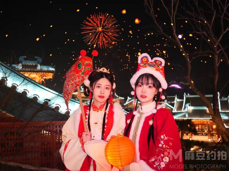 汉服模特