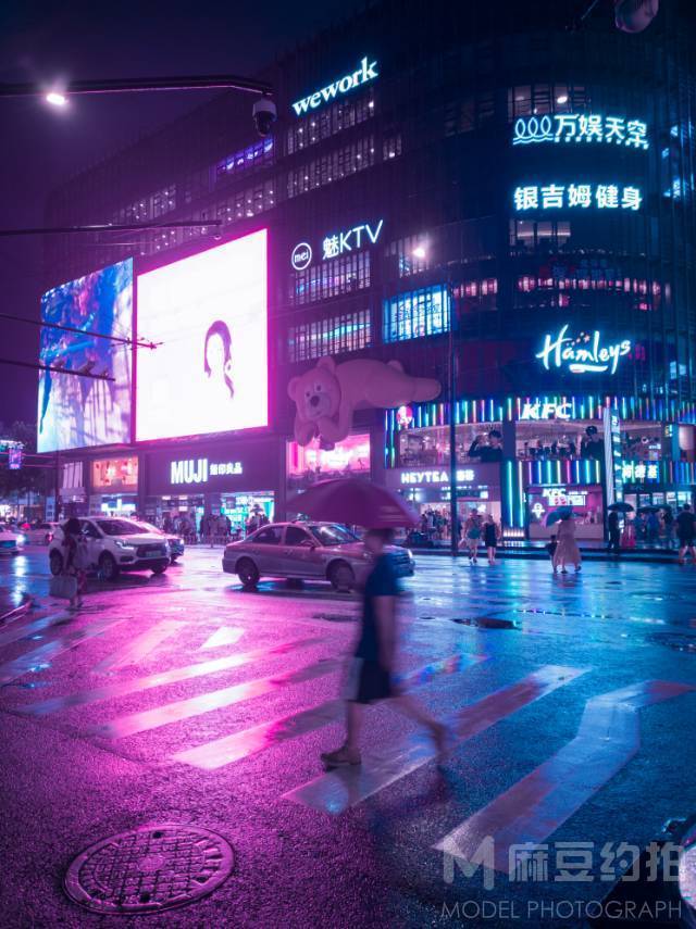 夜景模特