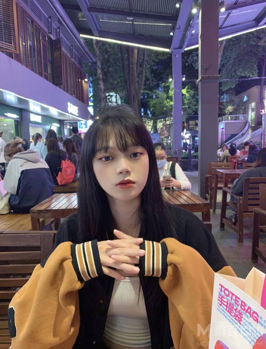 商务模特