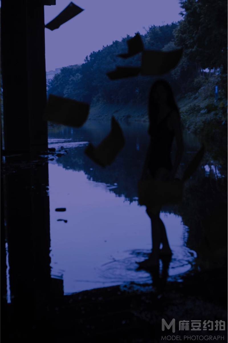 胶片模特