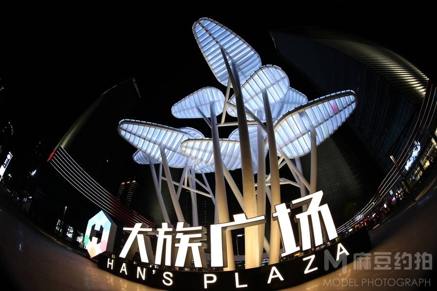 夜景模特