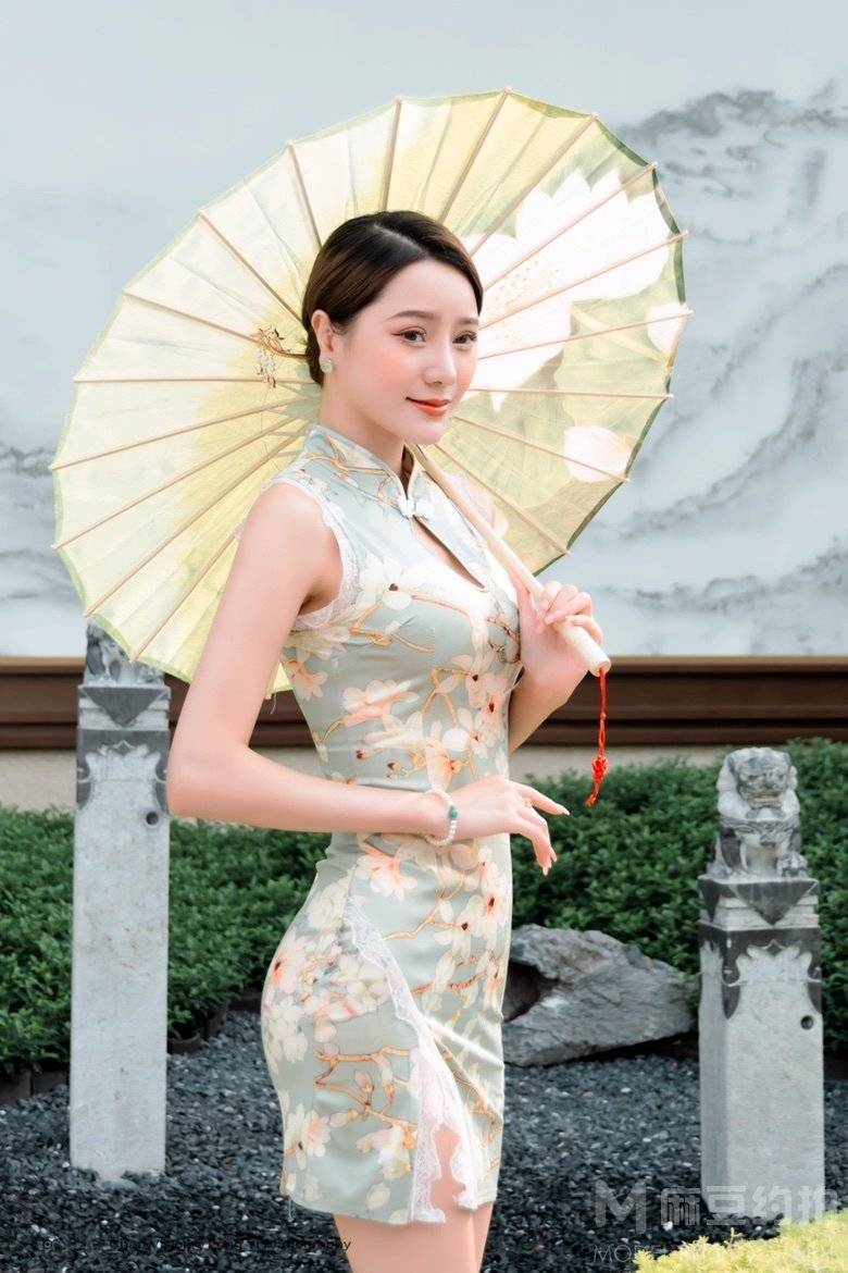 民国模特
