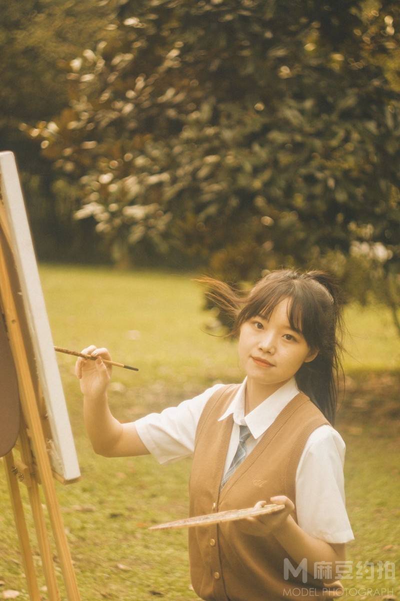 校园模特