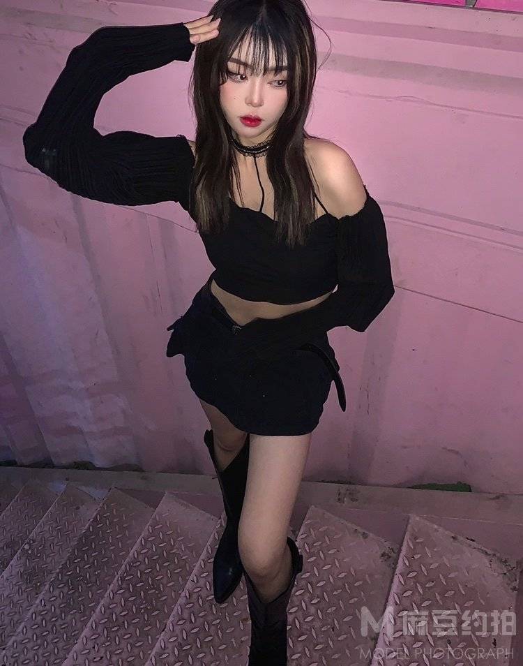 暗黑模特