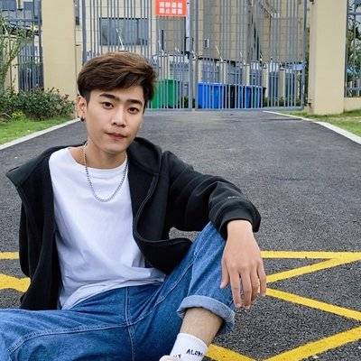 黑白模特