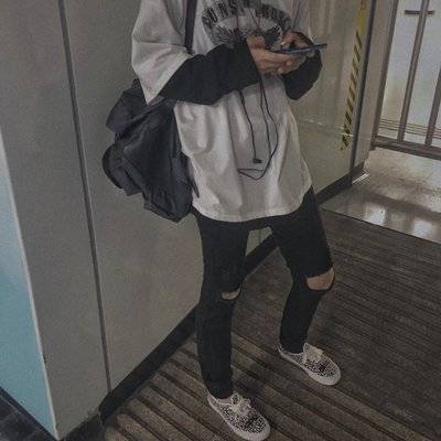 黑白模特