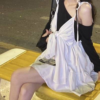 黑白模特