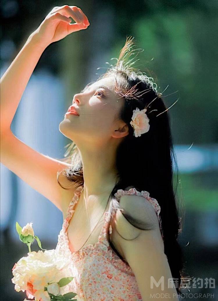 清新模特