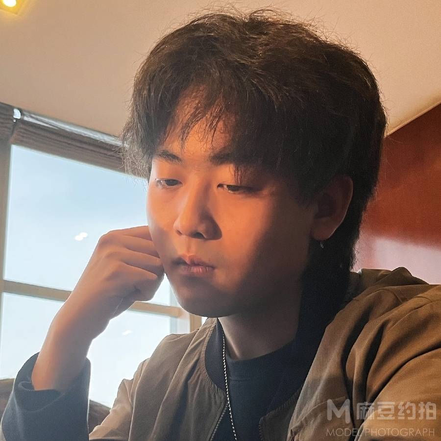 胶片模特