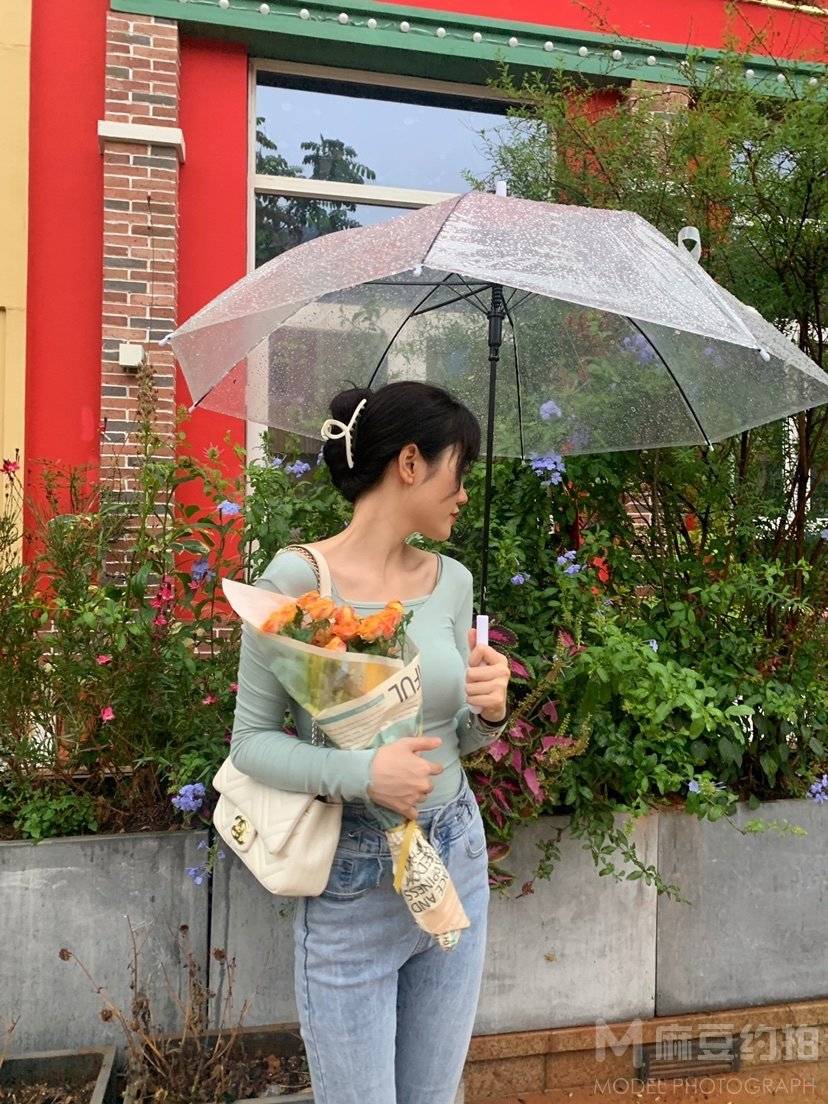 清新模特