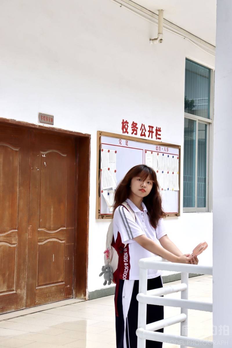 校园模特