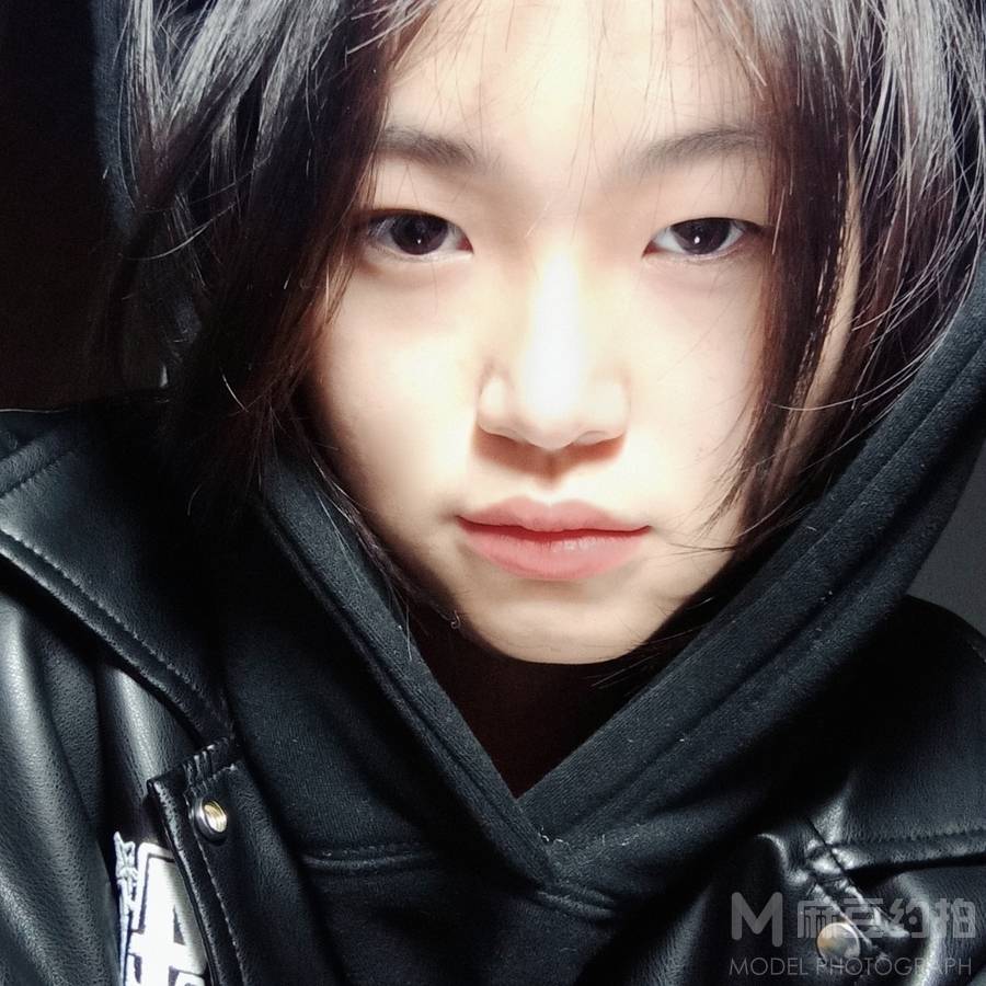 纪实模特