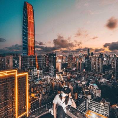 夜景模特