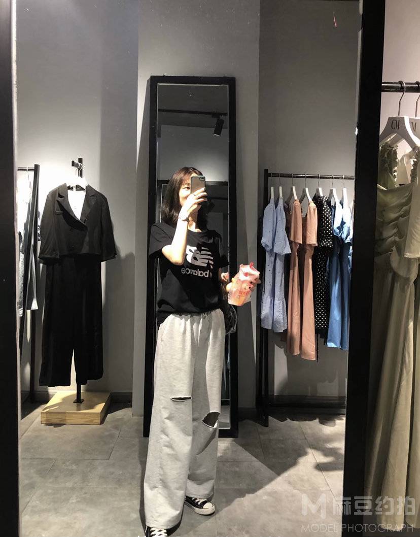 孕照模特
