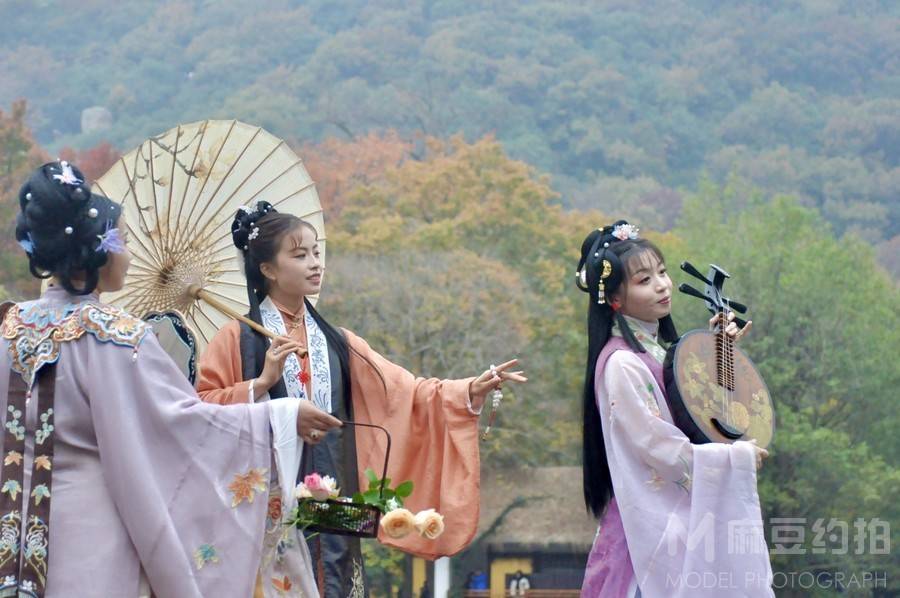 汉服模特