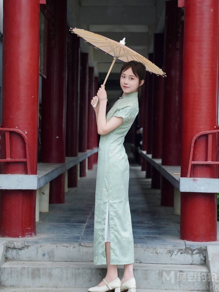 民国模特
