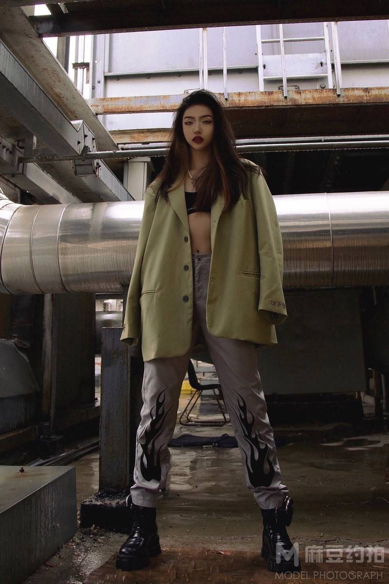 暗黑模特