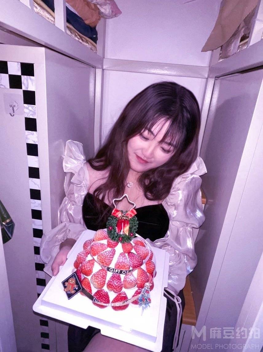 胶片模特