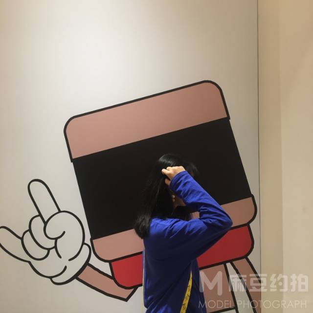 校园模特