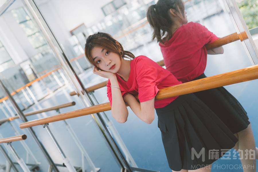 校园模特