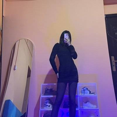 黑白模特