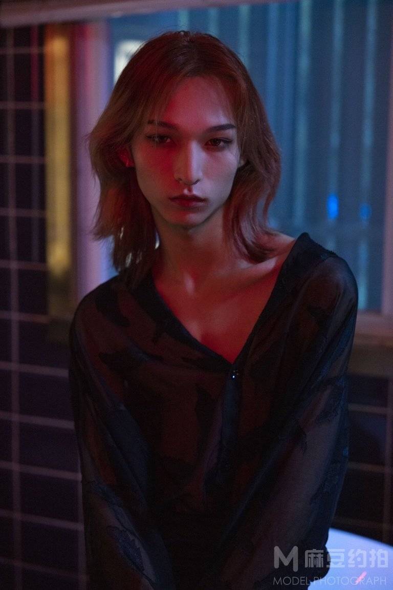暗黑模特