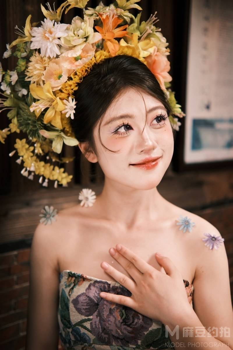 妆容模特