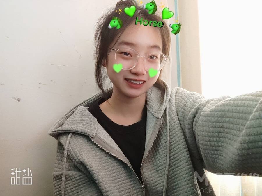 少女模特