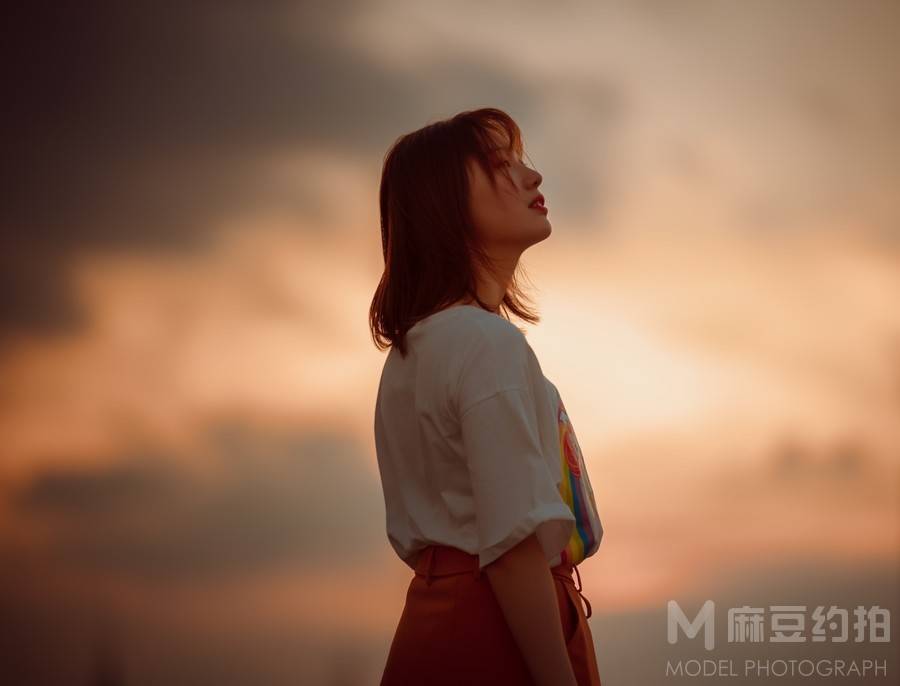 校园模特