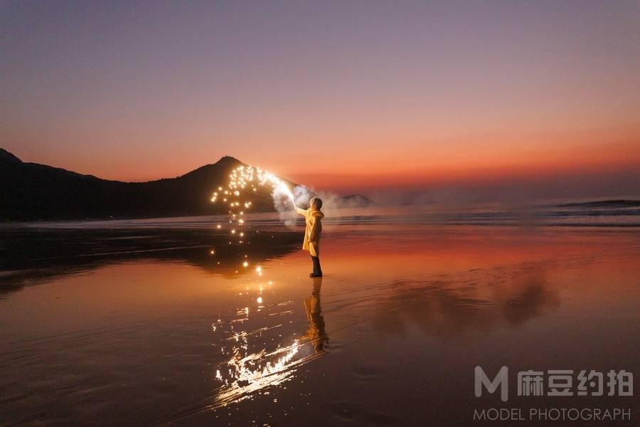 夜景模特