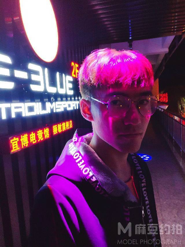 情侣模特