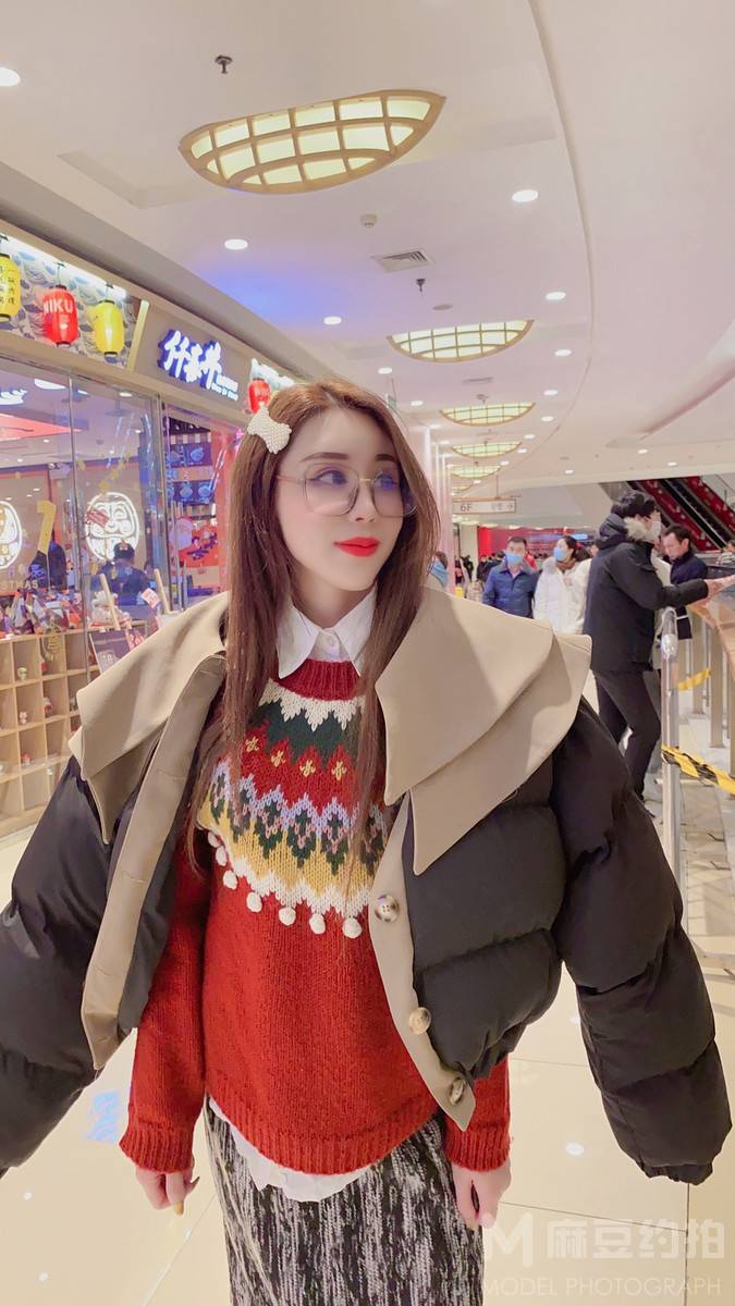 妆容模特