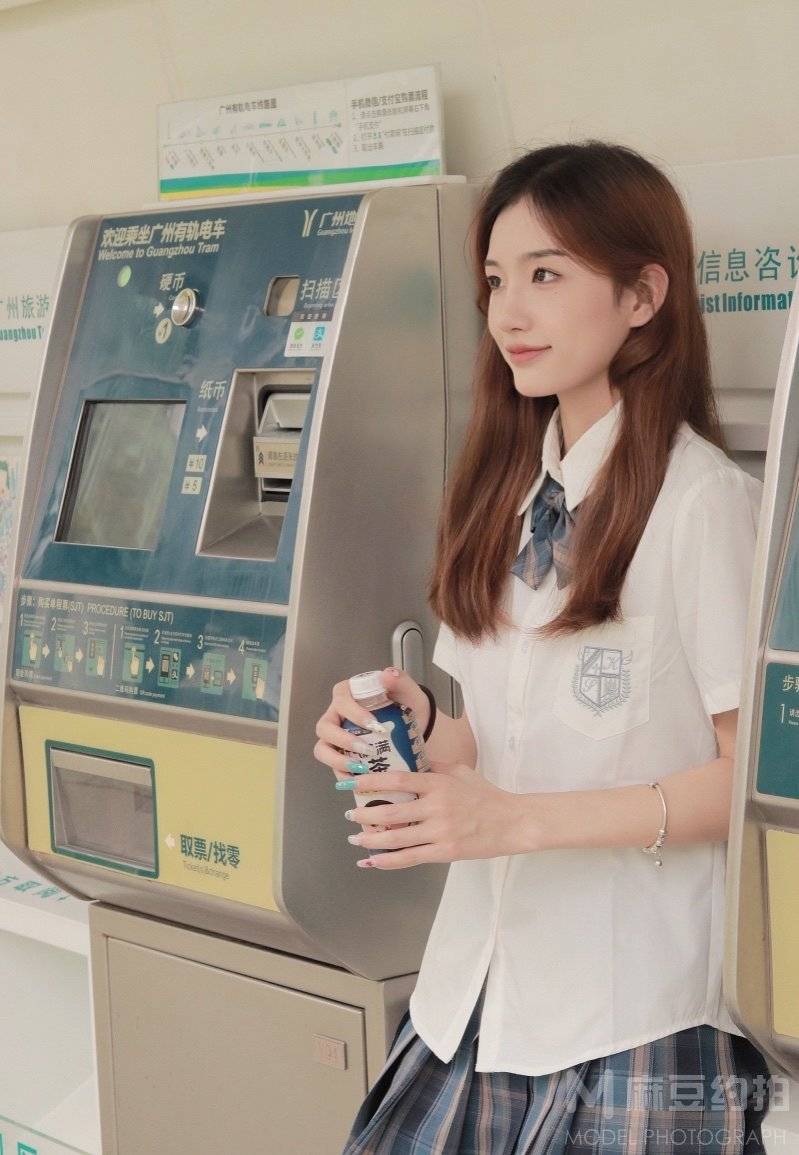 校园模特