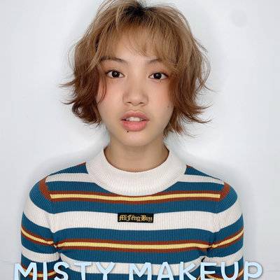 妆容模特