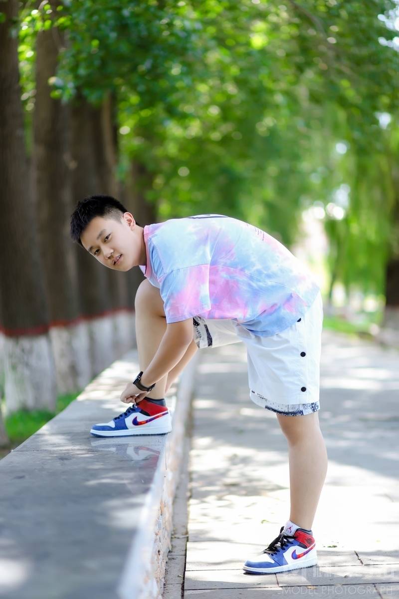 校园模特